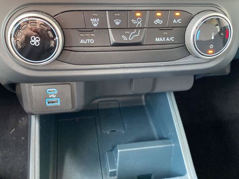 Used 2024 Ford Maverick XLT FWD image 23