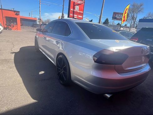 Used 2015 Volkswagen Passat 1.8T Limited Edition image 4
