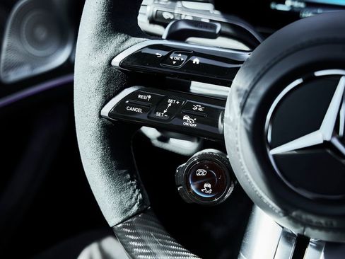 Used 2026 Mercedes-Benz GLS 63 AMG 4MATIC image 58