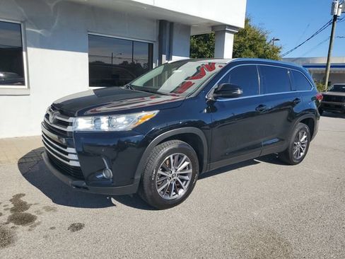 Used 2019 Toyota Highlander XLE image 13