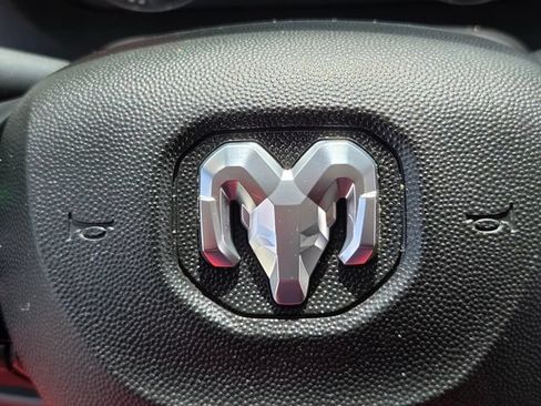 Used 2023 RAM ProMaster 2500 FWD image 25