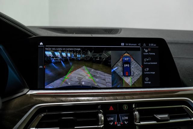 Used 2022 BMW X5 sDrive40i w/ M Sport Package RWD image 21
