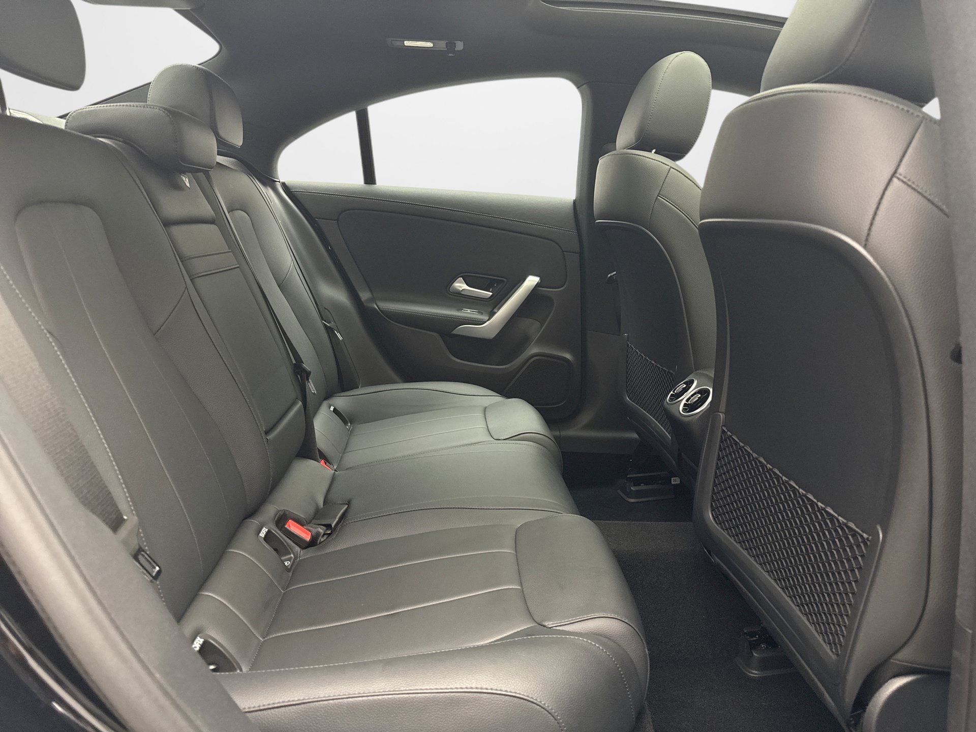 Used 2023 Mercedes-Benz CLA 250 4MATIC image 20
