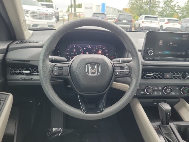 Used 2024 Honda Accord EX image 28