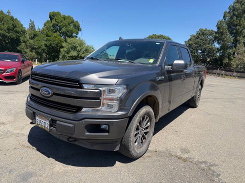 Used 2018 Ford F150 Lariat w/ Equipment Group 502A Luxury AWD/4WD image 1