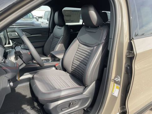 New 2026 Ford Explorer ST-Line AWD/4WD image 15