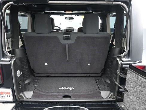 Used 2012 Jeep Wrangler Sport image 21