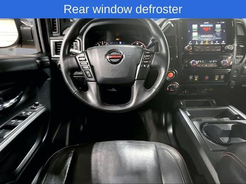 Used 2020 Nissan Titan PRO-4X w/ Pro-4x Convenience Package image 12