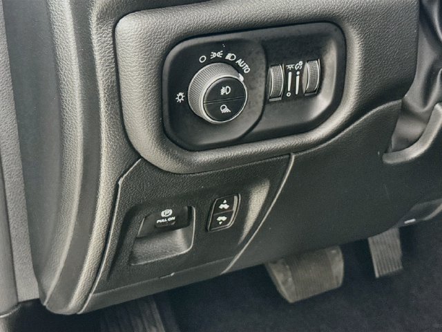 Used 2025 RAM 1500 Big Horn AWD/4WD image 8