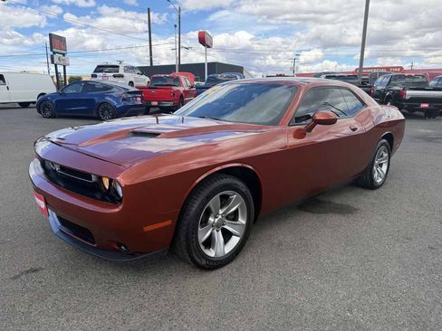 Used 2021 Dodge Challenger SXT RWD image 3