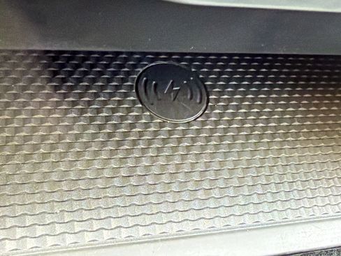 Used 2025 Land Rover Range Rover SV image 31