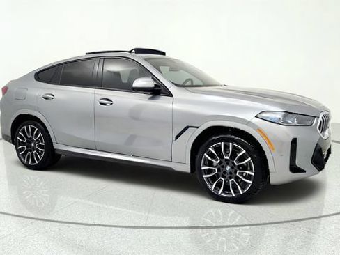 Used 2026 BMW X6 xDrive40i AWD/4WD image 1