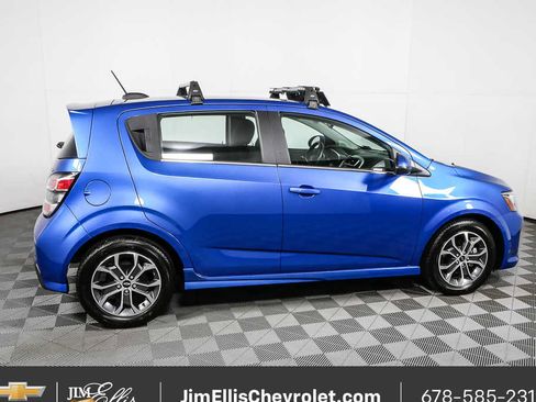 Used 2020 Chevrolet Sonic LT w/ Convenience Package FWD image 2