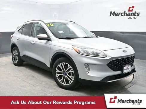 Used 2020 Ford Escape SEL image 1