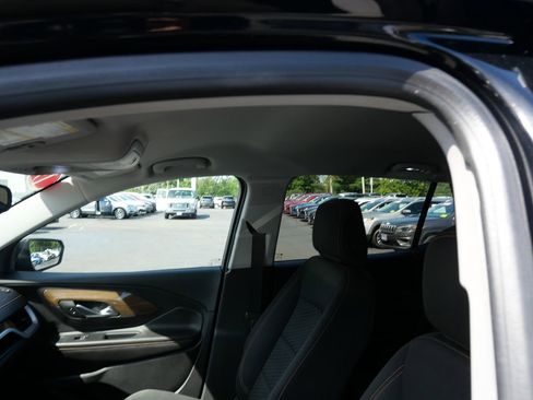 Used 2019 GMC Terrain SLE image 11