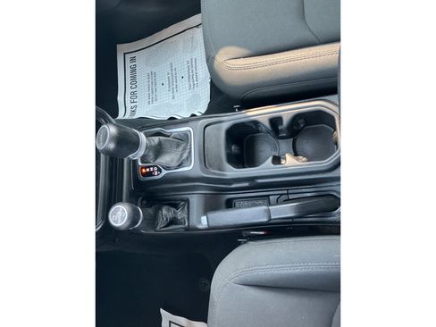 Used 2020 Jeep Gladiator Sport w/ Quick Order Package 24S AWD/4WD image 18