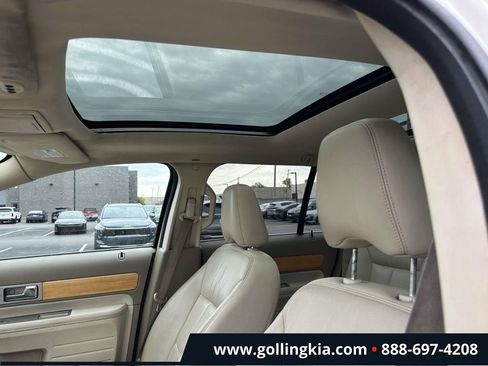Used 2007 Lincoln MKX AWD image 19