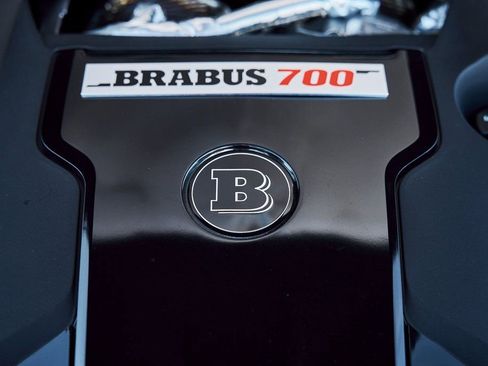 Used 2025 Mercedes-Benz G 63 AMG 4MATIC image 24