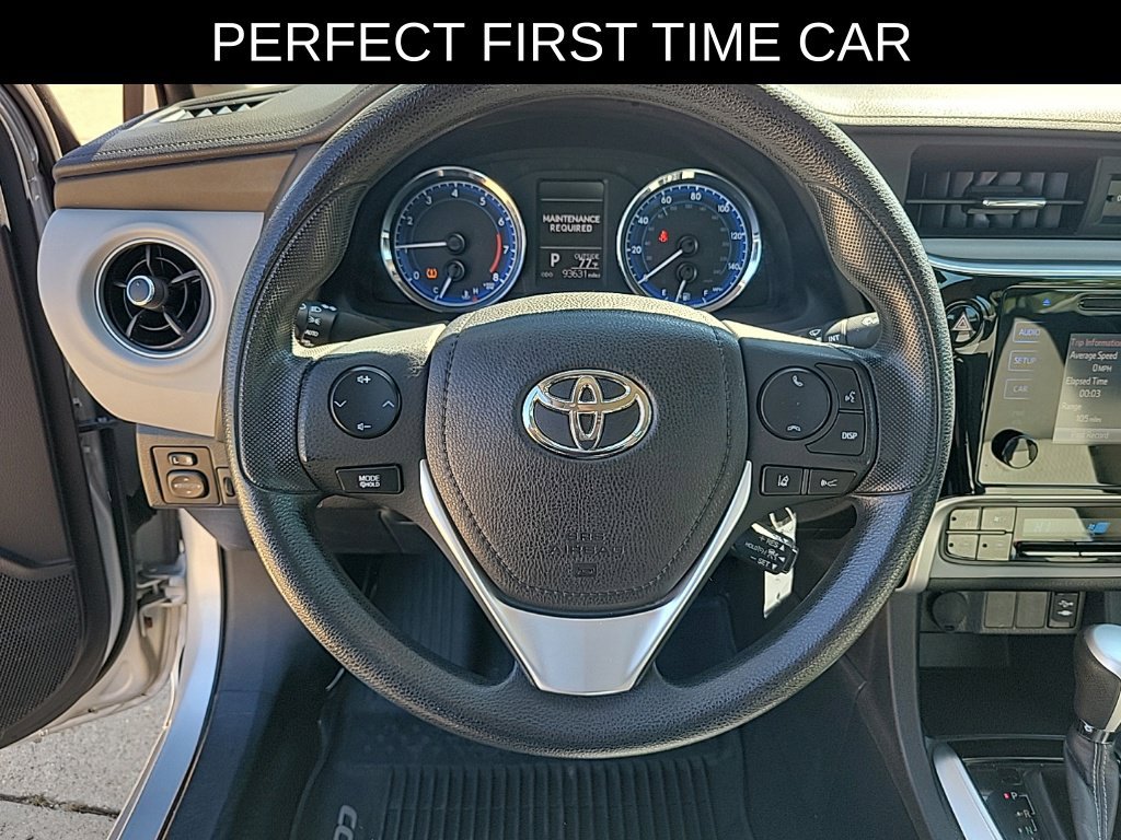 Used 2017 Toyota Corolla LE FWD image 19