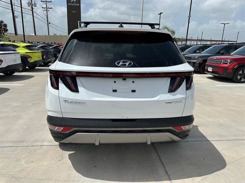 Used 2024 Hyundai Tucson Limited image 4