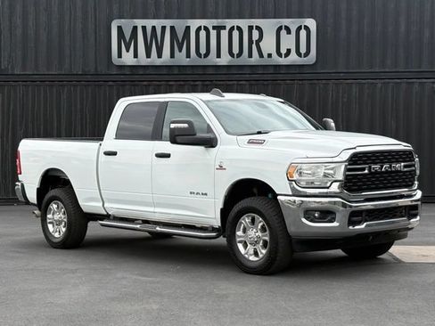 Used 2024 RAM 2500 Big Horn w/ Off Road Package AWD/4WD image 1