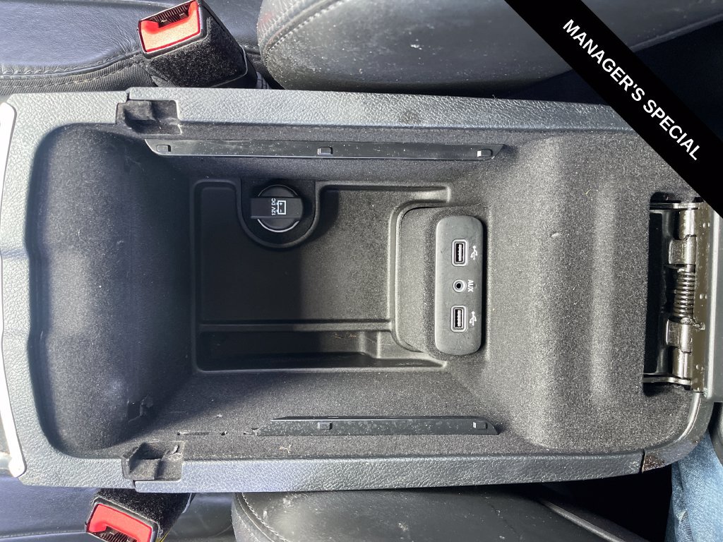 Used 2017 Chrysler 300 Limited RWD image 27