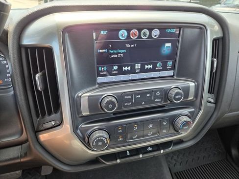 Used 2019 Chevrolet Silverado 1500 LT RWD image 23