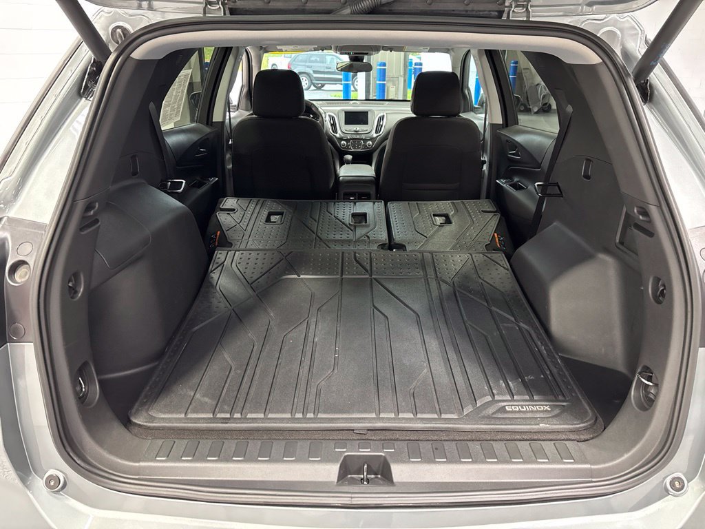 Used 2023 Chevrolet Equinox LT AWD/4WD image 38