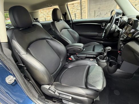 Used 2015 MINI Cooper 2-Door Hardtop FWD image 29
