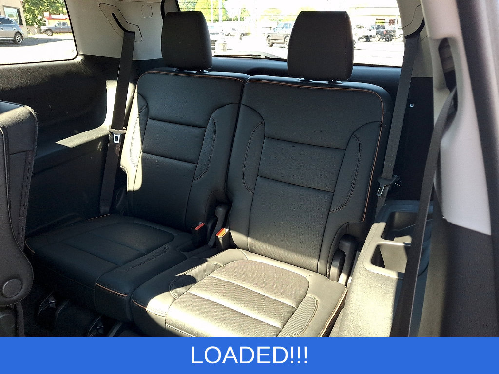 Used 2022 GMC Acadia AT4 w/ Technology Package AWD/4WD image 13