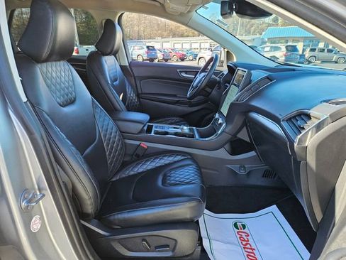 Used 2024 Ford Edge Titanium image 16