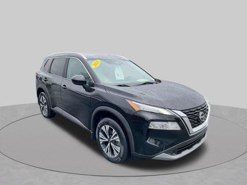 Certified 2023 Nissan Rogue SV w/ SV Premium B Package AWD/4WD image 6