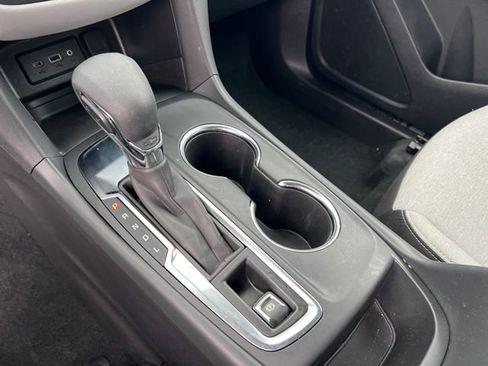 Certified 2024 Chevrolet Equinox LS w/ LS Convenience Package FWD image 24