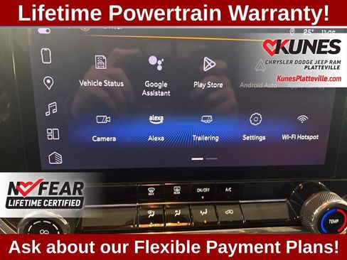 Used 2024 Chevrolet Colorado Trail Boss w/ Technology Package image 27