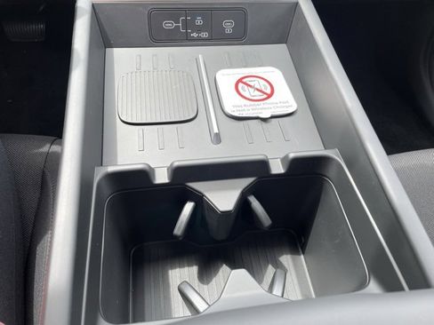 New 2025 Hyundai Santa Fe SE image 17