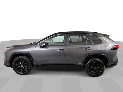 Used 2024 Toyota RAV4 XSE AWD/4WD image 5