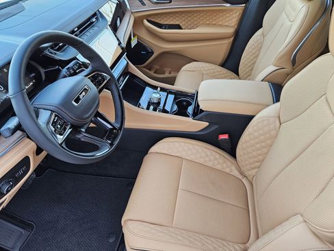 New 2026 Jeep Grand Cherokee L Summit image 14