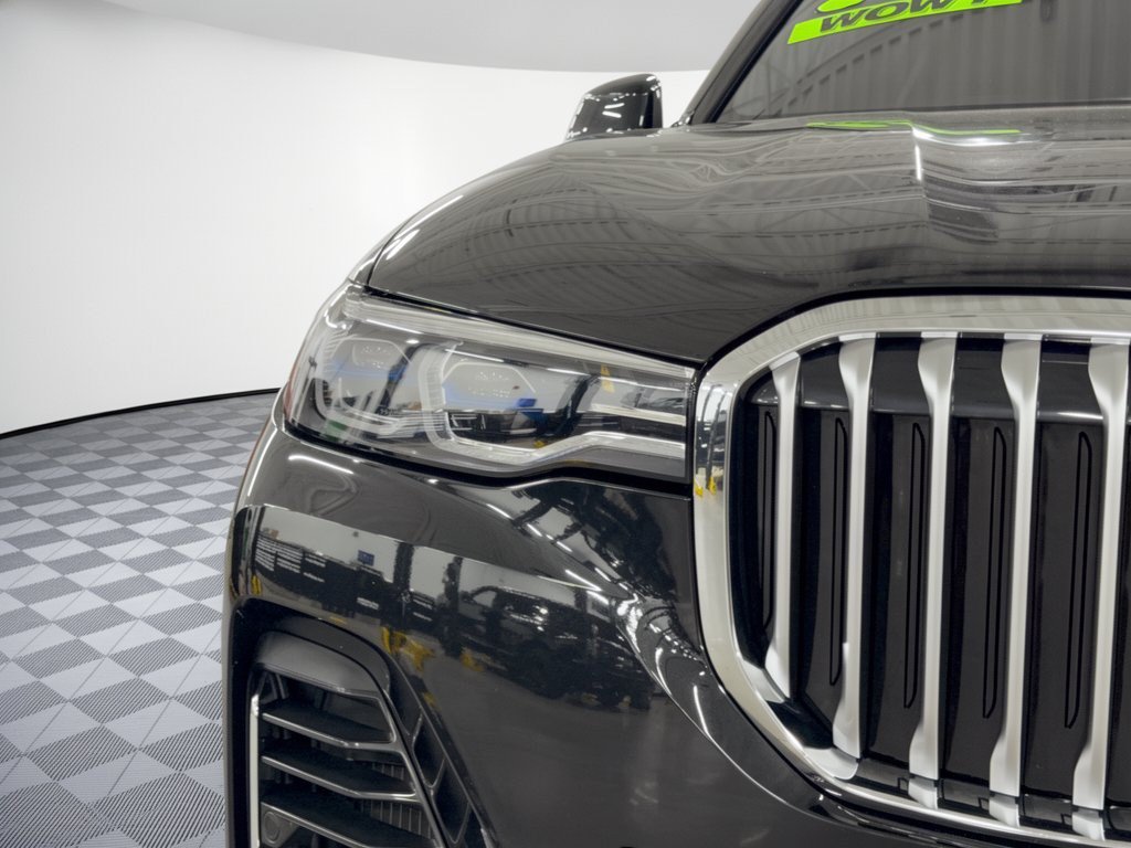 Used 2022 BMW ALPINA XB7 AWD/4WD image 12