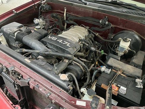 Used 2004 Toyota Tundra Limited image 16