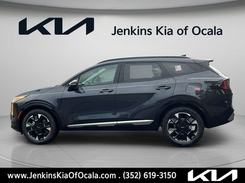 New 2026 Kia Sportage SX FWD image 6