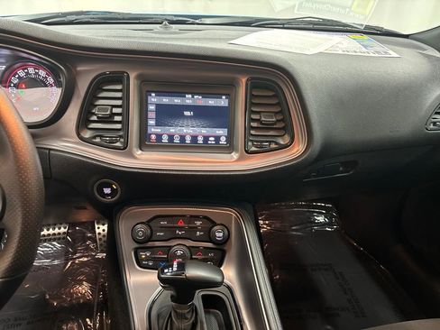 Used 2023 Dodge Challenger R/T w/ Blacktop Package image 17