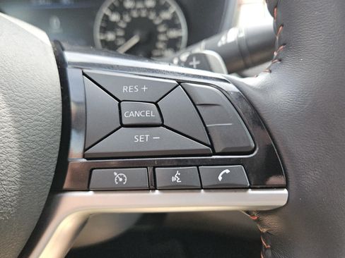 Used 2021 Nissan Altima 2.5 SR w/ SR Premium Package FWD image 13