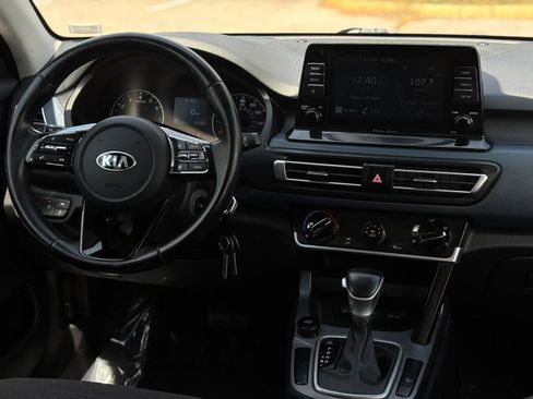 Used 2021 Kia Seltos S FWD image 21