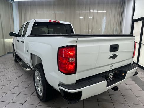 Used 2019 Chevrolet Silverado 1500 Custom w/ Texas Edition AWD/4WD image 9