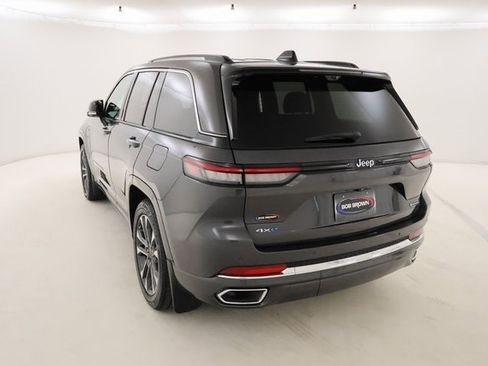 Used 2023 Jeep Grand Cherokee Overland w/ Advanced Protech Group III image 25