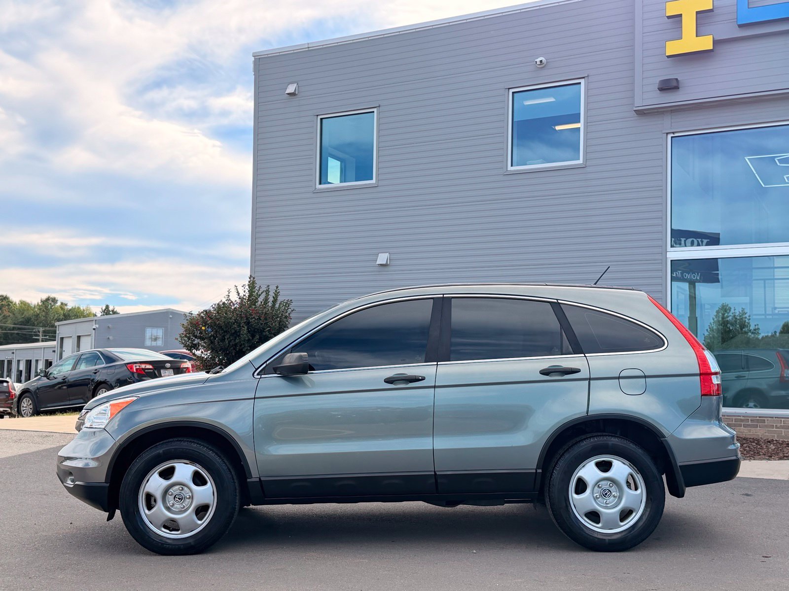 Used 2011 Honda CR-V LX image 10