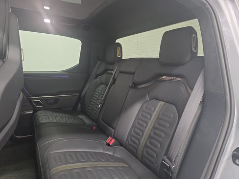 Used 2022 Rivian R1T Adventure AWD/4WD image 21