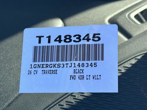 Used 2026 Chevrolet Traverse LT image 60