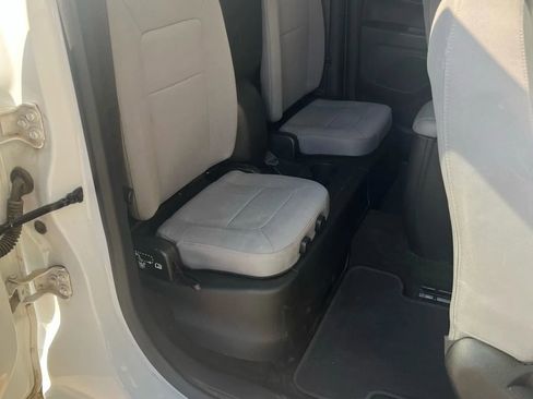 Used 2018 Chevrolet Colorado LT image 12