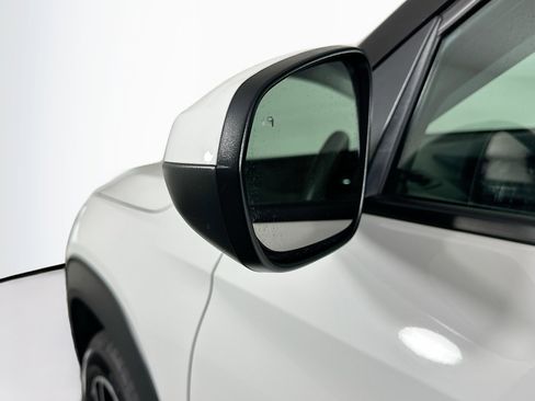 Used 2024 Chevrolet TrailBlazer LT w/ Convenience Package image 16